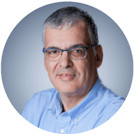 Dr. Eli Glikman is the Chief Product Officer (CPO) at Lumus Ltd., an Israeli company specializing in augmented reality (AR) optics.