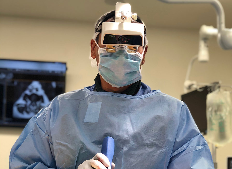 Lumus Interviews Augmedics About xvision