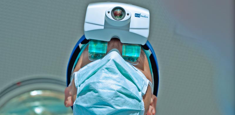 Augmedics’ groundbreaking xvision Spine system (XVS) is the first augmented reality (AR) navigation system to be used in surgery.