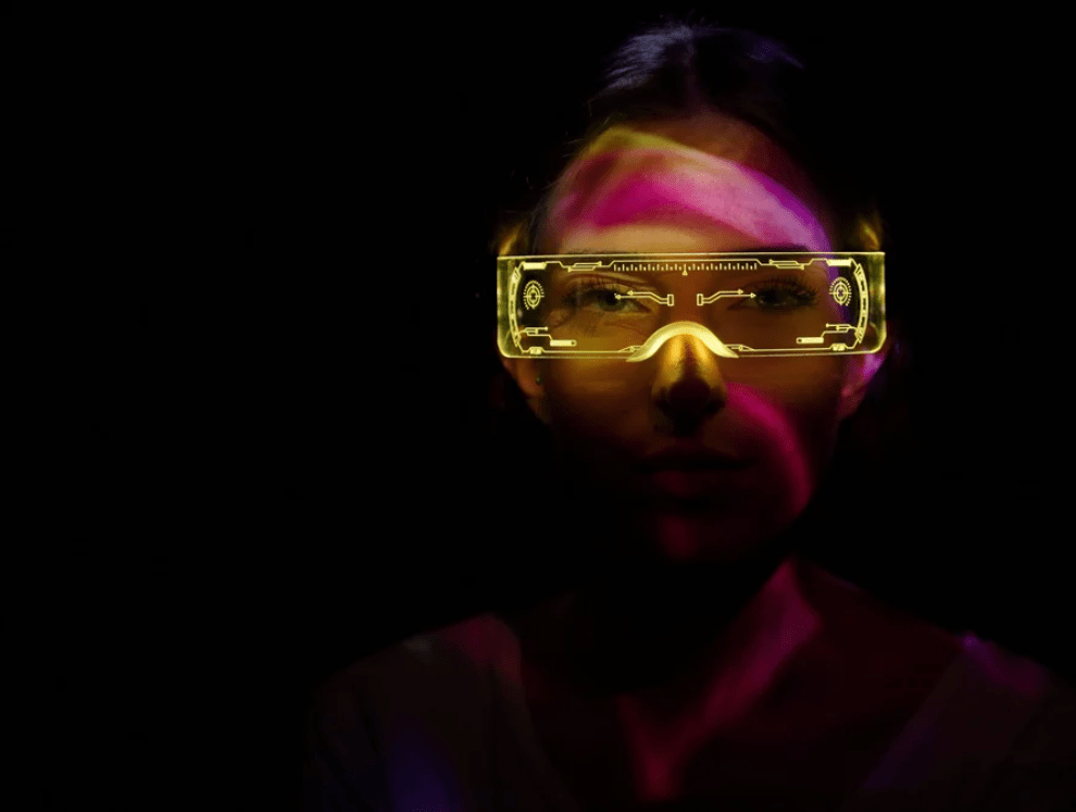 Healthcare Digital: MediThinQ & Lumus on optics healthcare technology